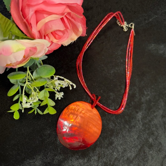 Red Shell Pendant Necklace on 3 Strand Beaded Chain - Picture 3 of 4